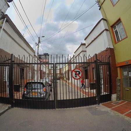 Casa Magi Hotel Богота Екстериор снимка