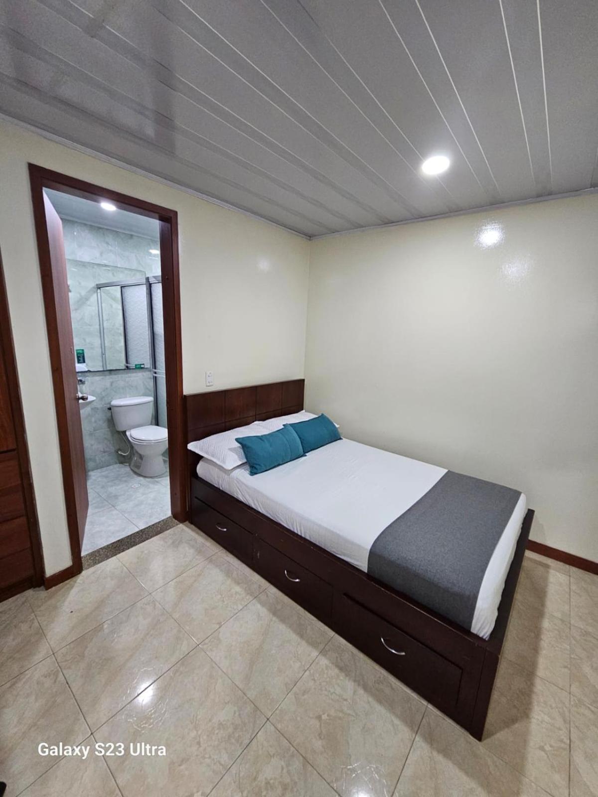 Casa Magi Hotel Богота Екстериор снимка